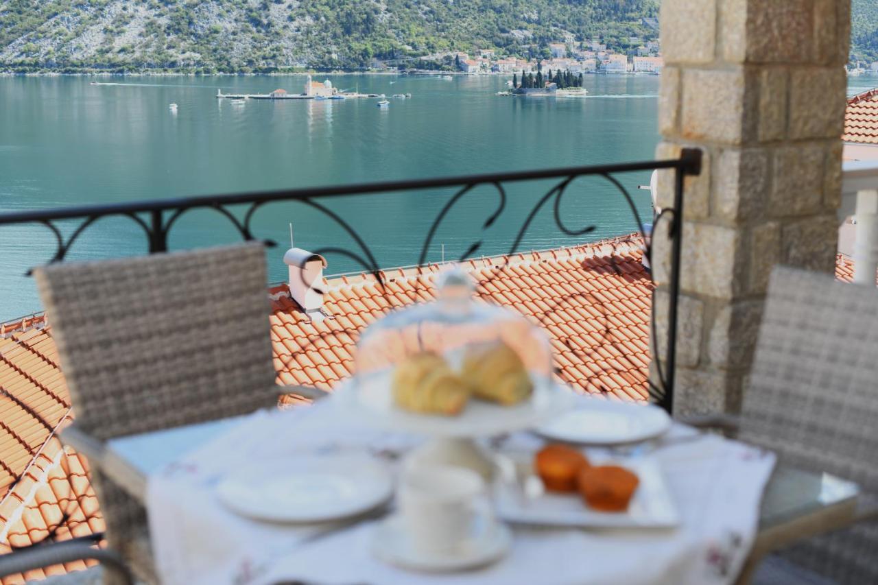 Boka Gardens Seaside Resort Kotor Ngoại thất bức ảnh